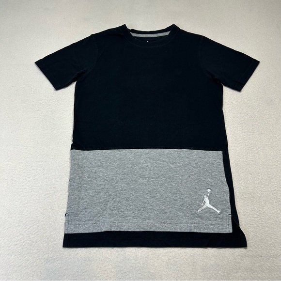 JORDAN Jumpman Short Sleeve Tshirt Boys Size M - Picture 2 of 6